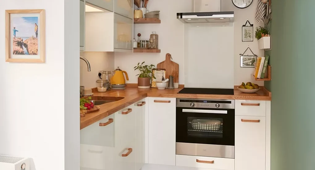 Cara Menata Dapur Kecil Agar Tampak Lebih Luas dan Rapi: